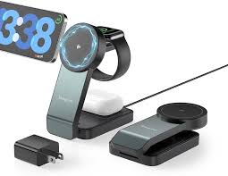 VoltEdge 15W Magnetic Wireless Charging Stand